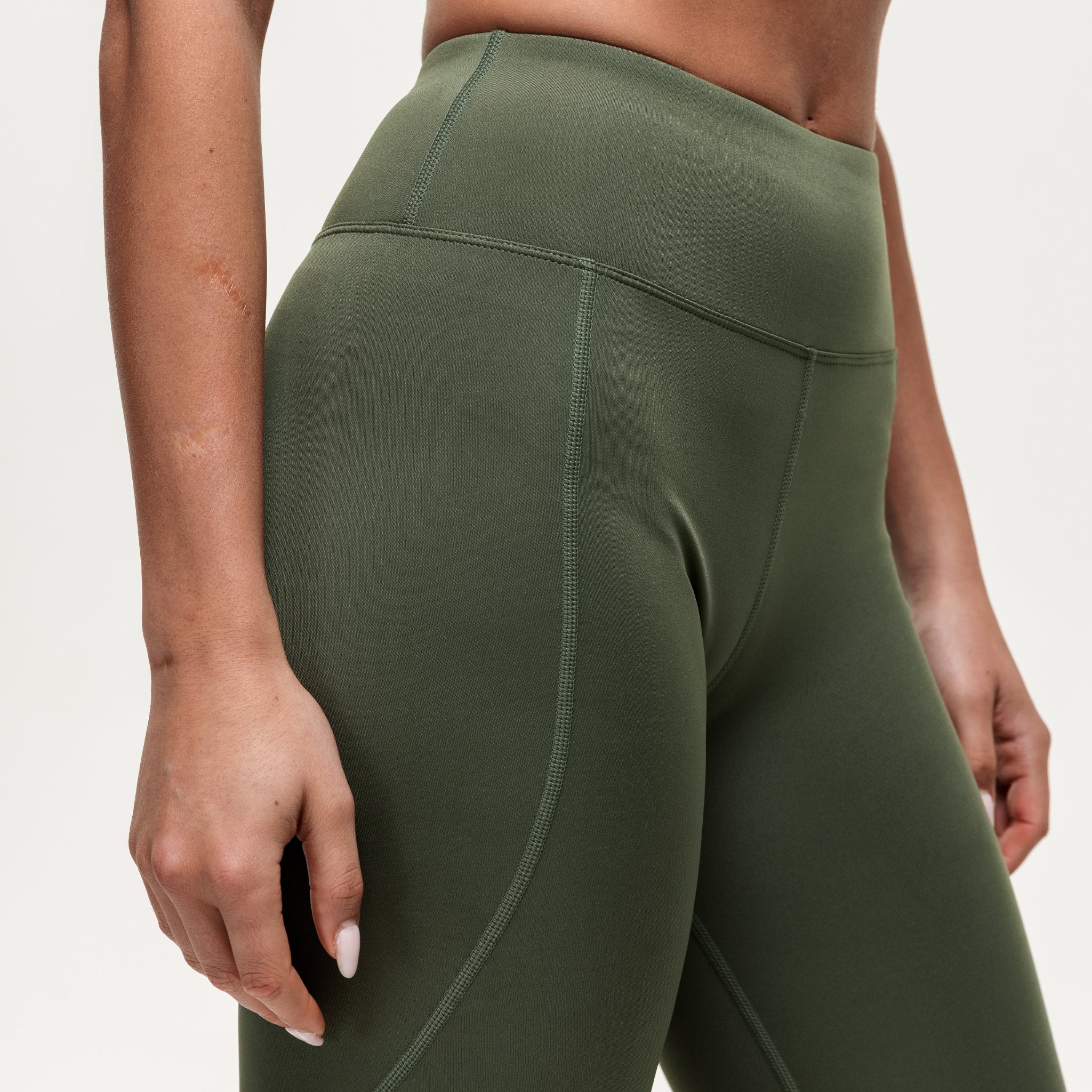Motion Capri Leggings - Khaki
